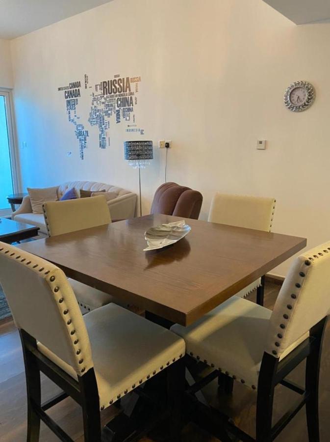 Large Size One Bedroom Apartment With Sea View Abou Dabi Extérieur photo